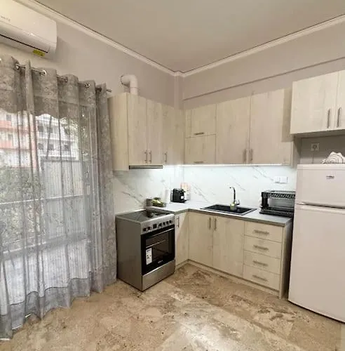 Tzenita Apartment